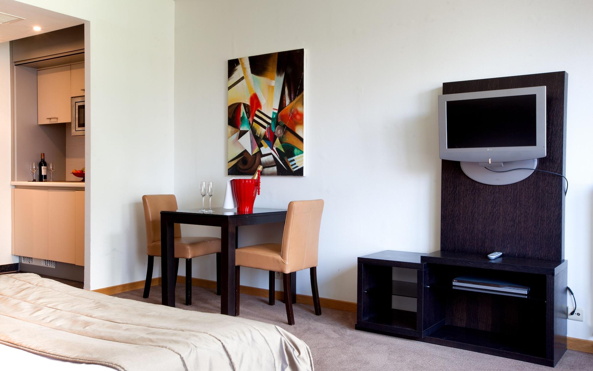 Diamant Suites Brussels Eu Etterbeek Екстер'єр фото