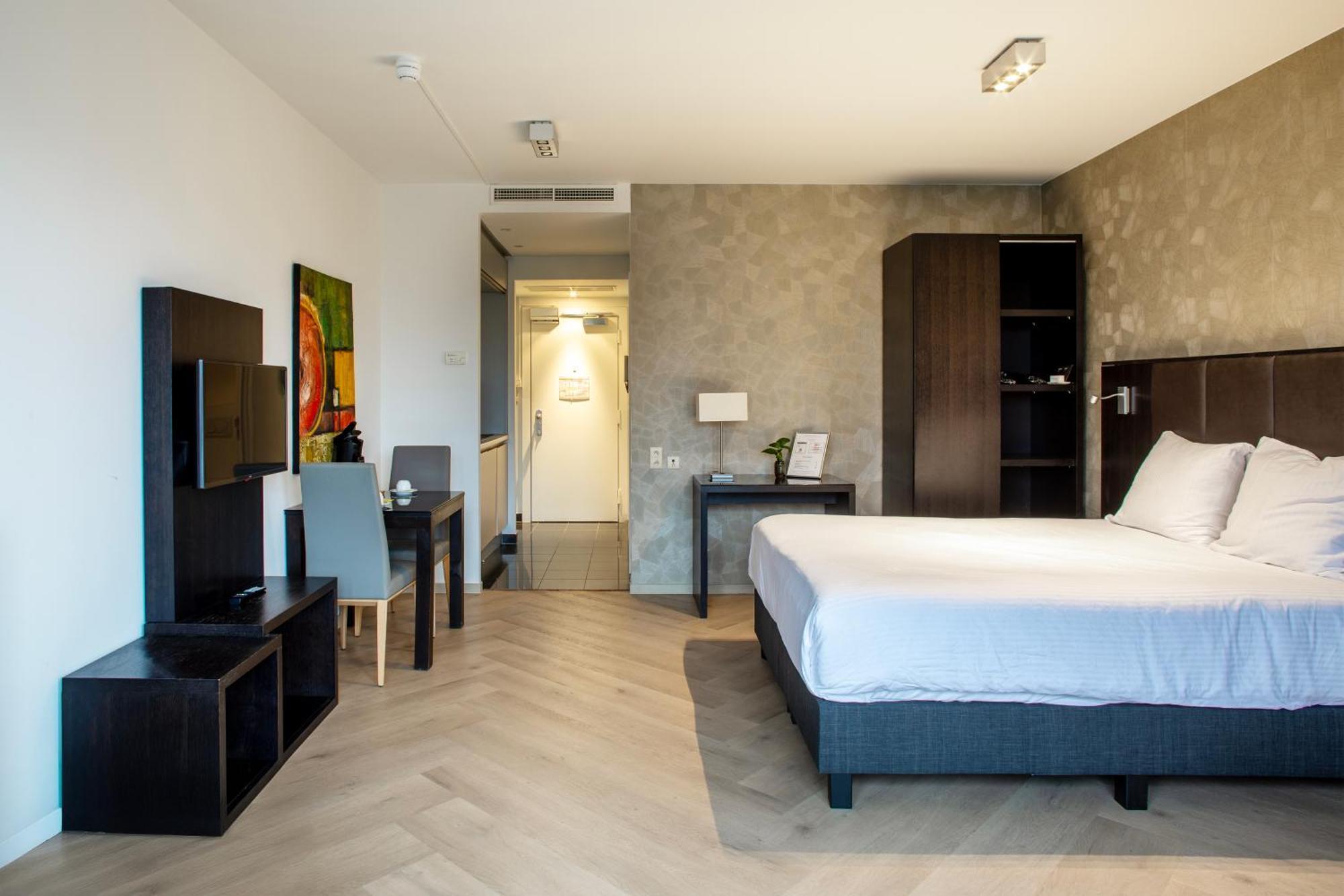 Diamant Suites Brussels Eu Etterbeek Екстер'єр фото